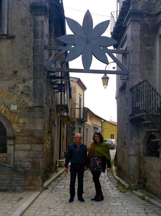 A Guided and Interpreted Personalized Italian Ancestry Tour