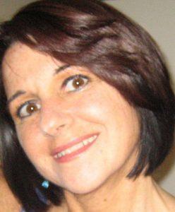 Laura Lee Watson Italian Heritage Specialist and Founder of Digging up Roots in the Boot